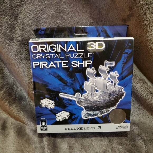 Bepuzzled Original Deluxe Level 3 Ship 101 Piece 3D Crystal Puzzle 30958 - Picture 1 of 7